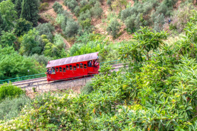 The red wagon of the funicular